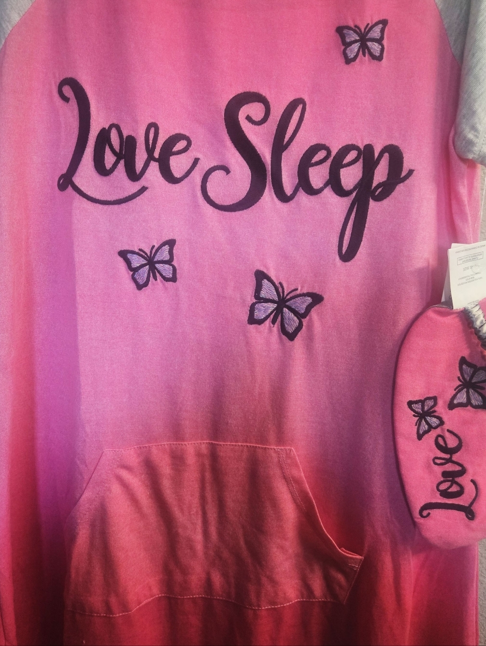 New! DreamLife Girls' Gown With Matching Eye Mask - Picture 3 of 7